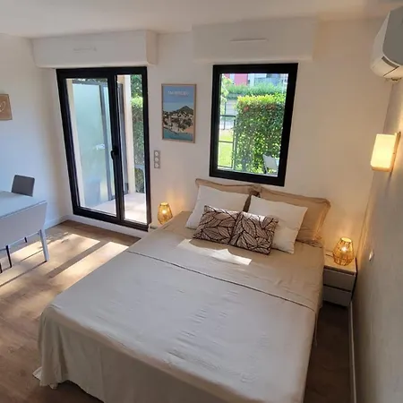 Apartamento Family With Shared Pool Near