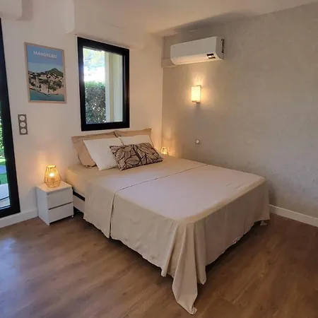Apartamento Family With Shared Pool Near