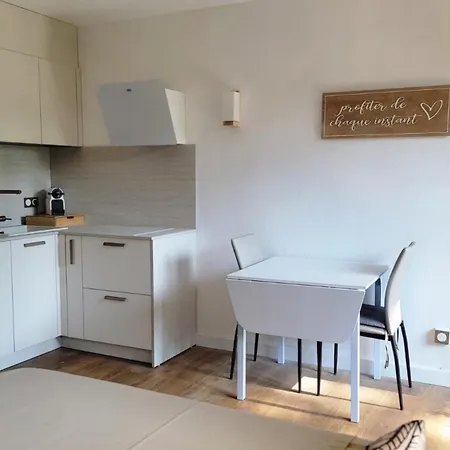 Apartamento Family With Shared Pool Near *